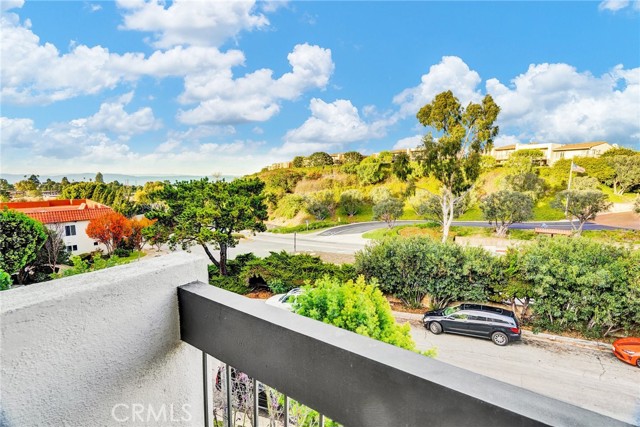 28121 Highridge Road, Rancho Palos Verdes, California 90275, 1 Bedroom Bedrooms, ,1 BathroomBathrooms,Residential,Sold,Highridge,PV22000282