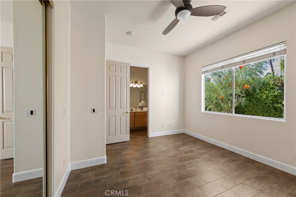 MLS #OC25175236 image #25