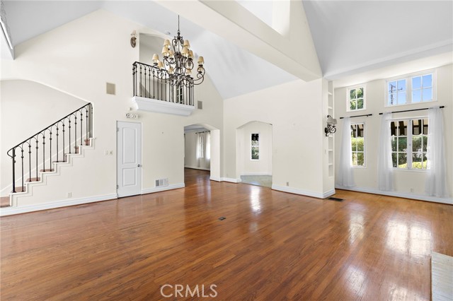 1181 Old Mill Rd, San Marino CA: https://media.crmls.org/medias/62d2c79b-4e2c-4510-9a44-9a7a0bcc5bbd.jpg