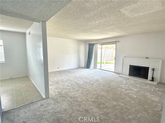 Detail Gallery Image 3 of 13 For 10022 Forrestal Dr, Huntington Beach,  CA 92646 - 4 Beds | 2 Baths
