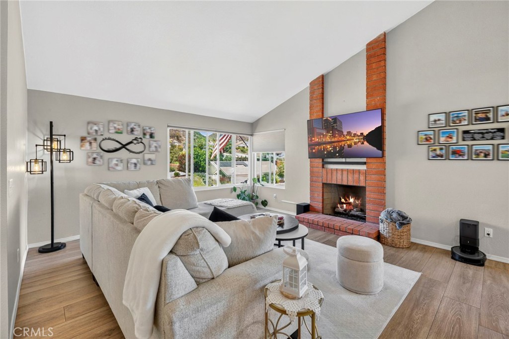12271 Fernando Court - photo 10