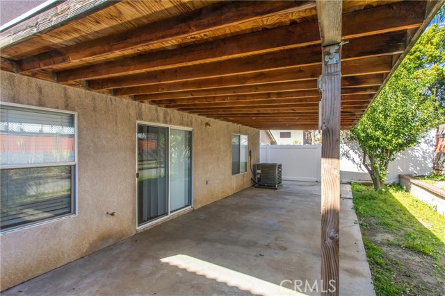 Detail Gallery Image 32 of 36 For 11355 Tondela St, Fontana,  CA 92337 - 5 Beds | 2/1 Baths