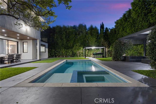 Detail Gallery Image 40 of 48 For 4545 Stern Ave, Sherman Oaks,  CA 91423 - 6 Beds | 5/1 Baths