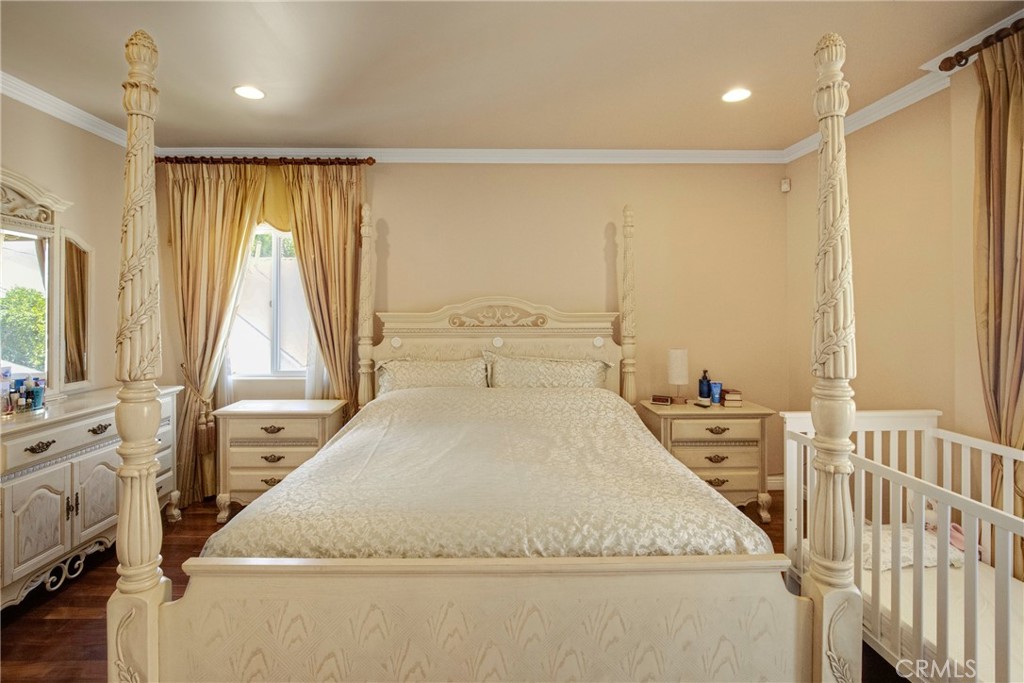 MLS #GD26151827 image #21