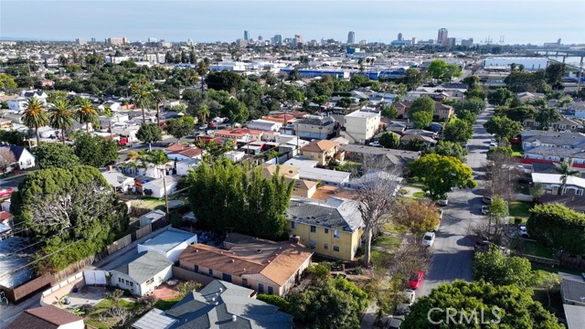 Image 8 of 10 For 1956 San Francisco Avenue