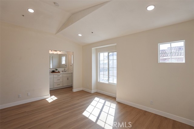 Detail Gallery Image 13 of 26 For 10780 Elm Cir, Stanton,  CA 90680 - 4 Beds | 2/1 Baths