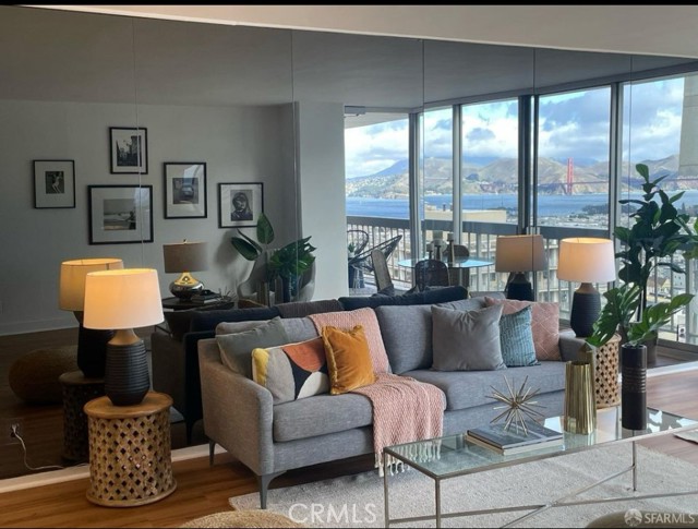 Detail Gallery Image 1 of 20 For 1998 Broadway #1503,  San Francisco,  CA 94109 - 1 Beds | 1 Baths