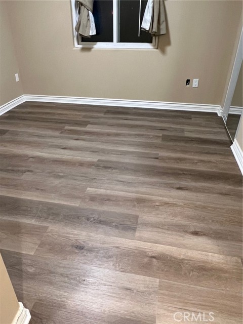 Detail Gallery Image 10 of 19 For 16754 Pacific Coast Hwy #B,  Sunset Beach,  CA 90742 - 3 Beds | 3 Baths