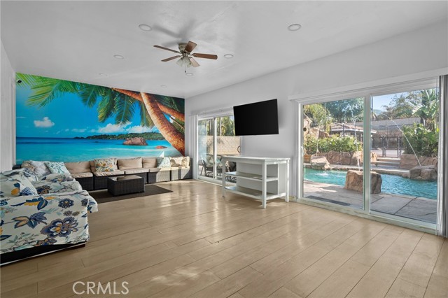 Detail Gallery Image 43 of 69 For 922 Armata Dr, Corona,  CA 92881 - 5 Beds | 4/1 Baths