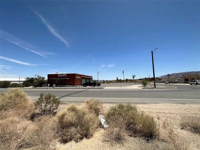 6767 Adobe Road, Twentynine Palms, California 92277, ,Commercial Sale,For Sale,6767 Adobe Road,CRJT23161730