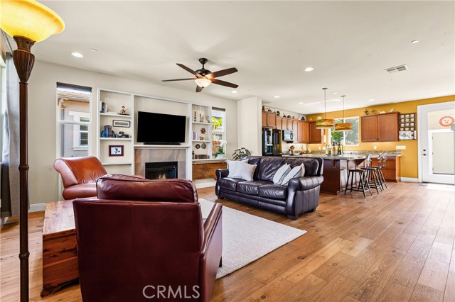 Detail Gallery Image 5 of 34 For 333 Sage, San Luis Obispo,  CA 93401 - 3 Beds | 2/1 Baths