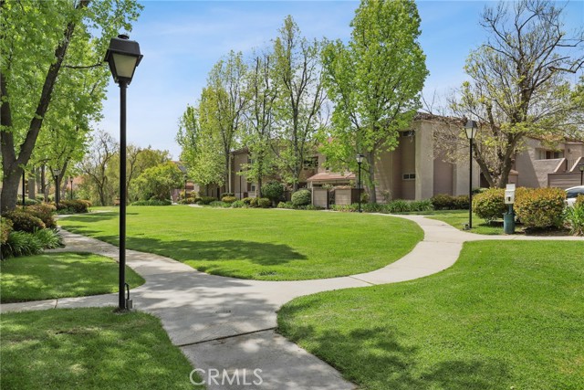Detail Gallery Image 25 of 33 For 655 via Colinas, Thousand Oaks,  CA 91362 - 2 Beds | 2 Baths
