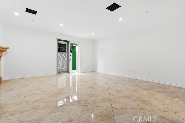 Detail Gallery Image 14 of 50 For 333 Milford #105,  Glendale,  CA 91203 - 2 Beds | 3 Baths