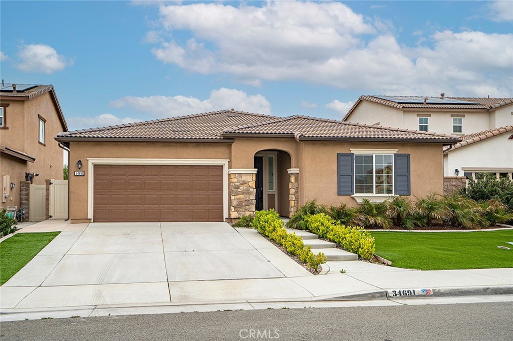 34691 Windrow Road, Murrieta, CA 92563