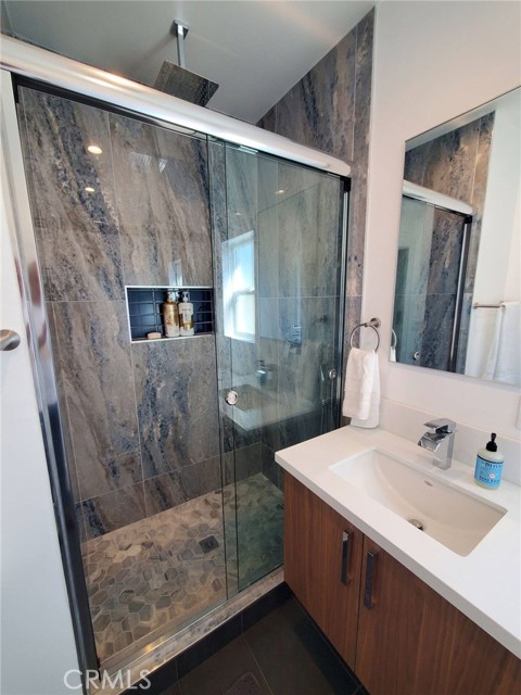9612 Rudnick Avenue, Chatsworth CA: https://media.crmls.org/medias/62d94323-9df9-4b1a-a981-68346687e323.jpg