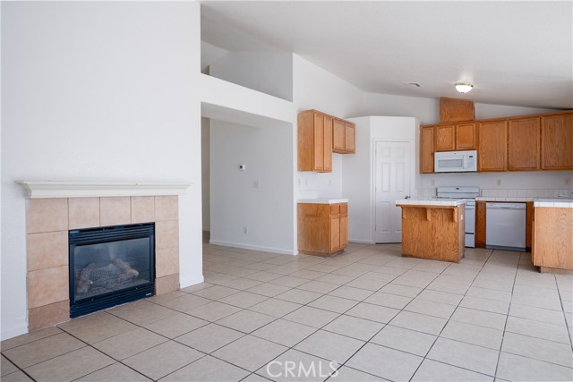Detail Gallery Image 11 of 28 For 2658 N Drake, Merced,  CA 95348 - 4 Beds | 2 Baths