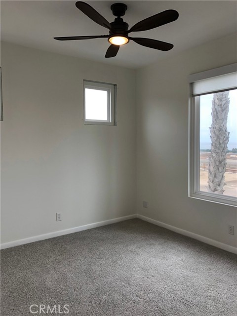 6267 Surfpoint Circle, Huntington Beach CA: https://media.crmls.org/medias/62d98c4b-25ac-4d85-b22b-231296074268.jpg