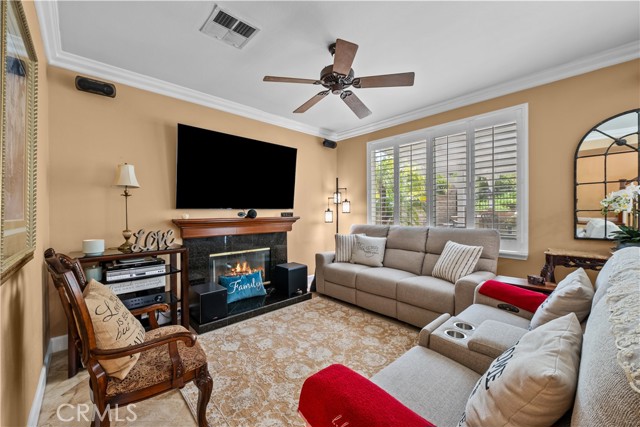 28456 Calex Drive, Valencia CA: https://media.crmls.org/medias/62d9d26b-6f45-4759-b18b-a80c1886528a.jpg