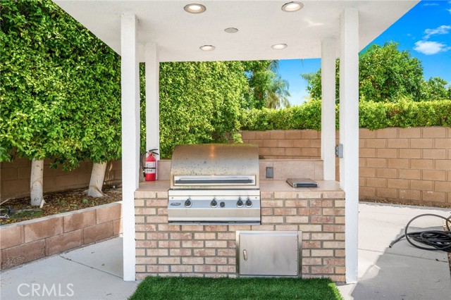 68870 Durango Road, Cathedral City CA: https://media.crmls.org/medias/62d9e031-8b34-45ed-955a-7910a454878d.jpg