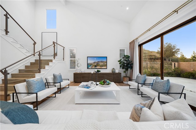 101 Lustro, Irvine CA: https://media.crmls.org/medias/62dcd34e-1ead-4868-ba7a-37262a1de1f5.jpg