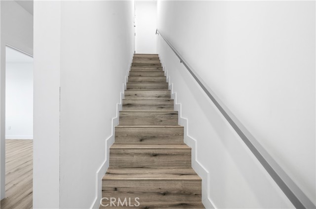 Detail Gallery Image 30 of 36 For 5000 Cleon #1/2,  North Hollywood,  CA 91601 - 4 Beds | 3 Baths