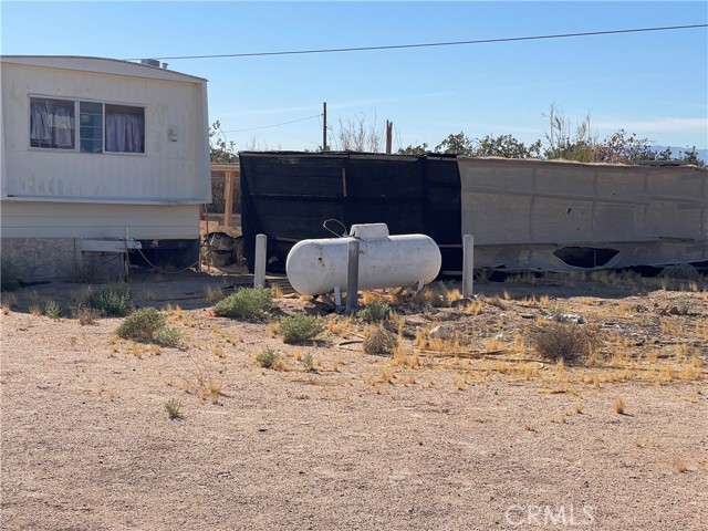 Detail Gallery Image 14 of 43 For 45125 Mendocino Rd, Newberry Springs,  CA 92365 - 5 Beds | 3 Baths