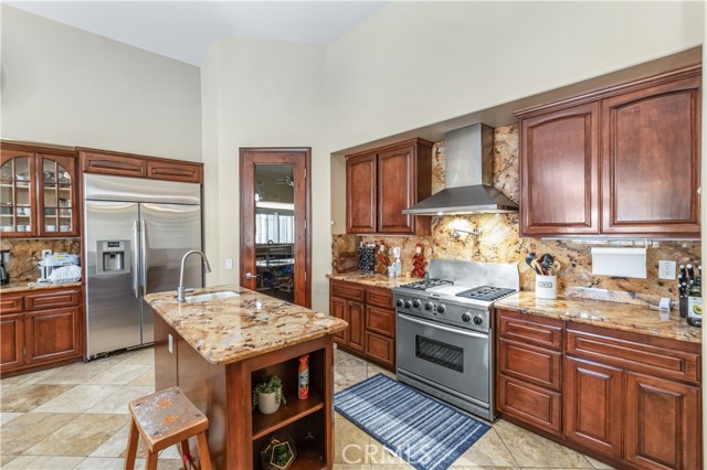 Detail Gallery Image 8 of 19 For 82301 Avenue 50, Indio,  CA 92201 - 6 Beds | 6/1 Baths