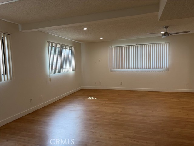 Detail Gallery Image 8 of 14 For 1029 W 161st St #O,  Gardena,  CA 90247 - 3 Beds | 2 Baths