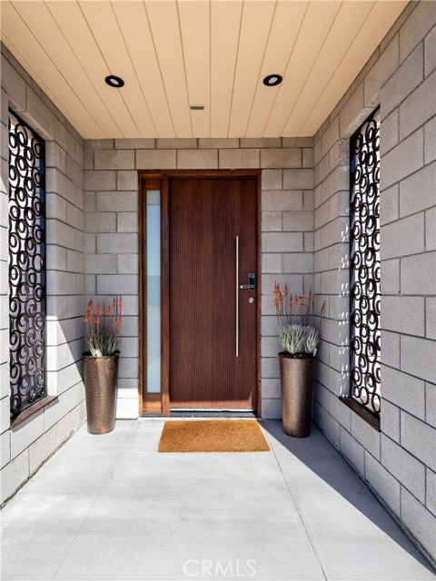 Detail Gallery Image 4 of 39 For 64754 E Broadway, Joshua Tree,  CA 92252 - 3 Beds | 2 Baths