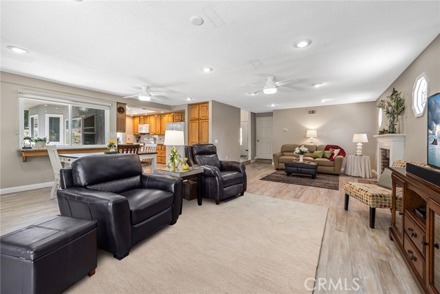 Detail Gallery Image 7 of 25 For 17540 Monette Cir, Yorba Linda,  CA 92886 - 4 Beds | 2/1 Baths