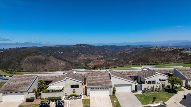 22841 Veranada Road, Laguna Niguel CA: https://media.crmls.org/medias/62e36bcf-a6fb-4e1c-a532-ad998b2979f6.jpg