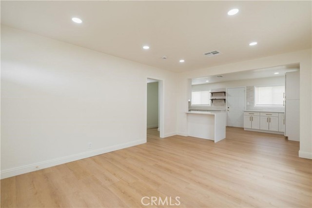 16207 Bamboo Street, La Puente CA: https://media.crmls.org/medias/62e3e12a-59e2-4064-8504-09ce6474ca7f.jpg