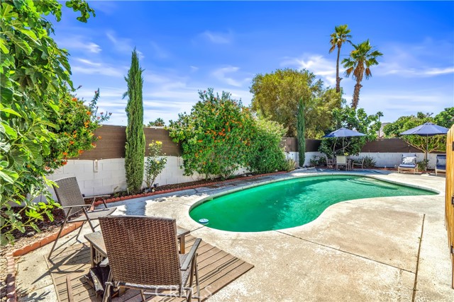 43160 Virginia Avenue, Palm Desert CA: https://media.crmls.org/medias/62e51d42-03dd-44b3-ab70-81babda5cd9f.jpg
