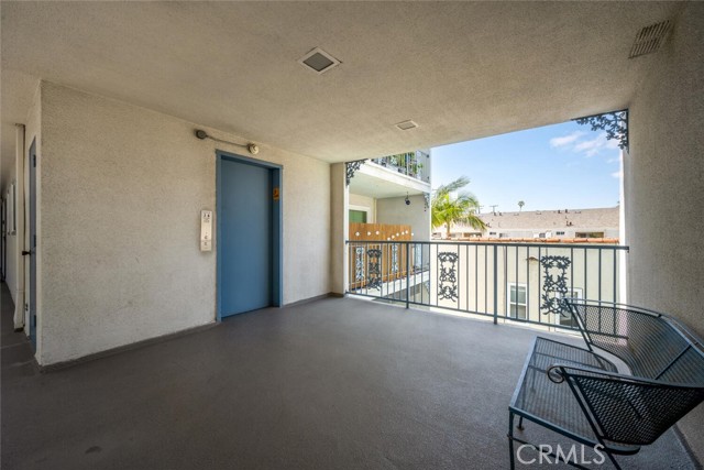 226 Grand, Long Beach CA: https://media.crmls.org/medias/62e607f0-4f85-4e8f-a82d-11f48cefd511.jpg