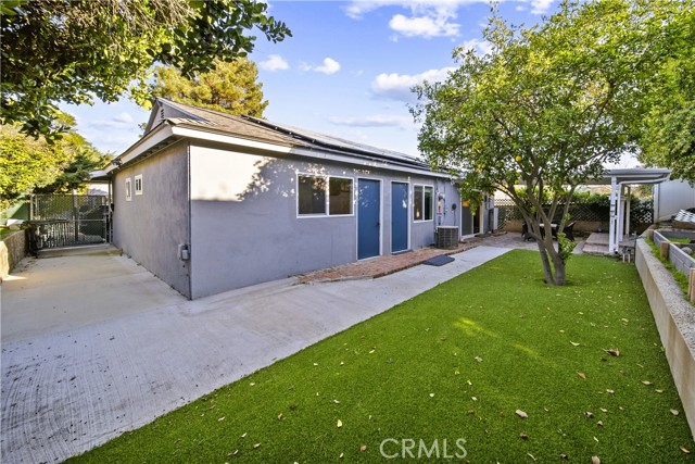 Detail Gallery Image 2 of 33 For 27215 Barada Ave, Saugus,  CA 91350 - 4 Beds | 2 Baths