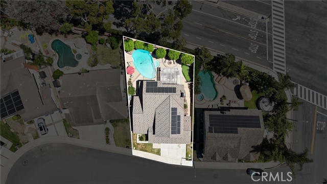 4 E Trenton, Irvine CA: https://media.crmls.org/medias/62e8c30c-d2b9-4cf3-b5ac-73f2998a955f.jpg