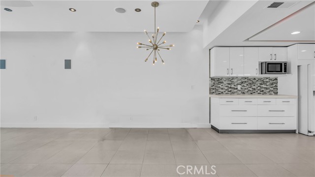 1553 Spyglass, Palm Springs CA: https://media.crmls.org/medias/62e8cdc4-f819-4352-a9a0-98830bc2df7f.jpg