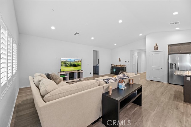 34289 Solstice Street, Winchester CA: https://media.crmls.org/medias/62e948e6-49d6-4b09-8c39-327c7266c7c6.jpg