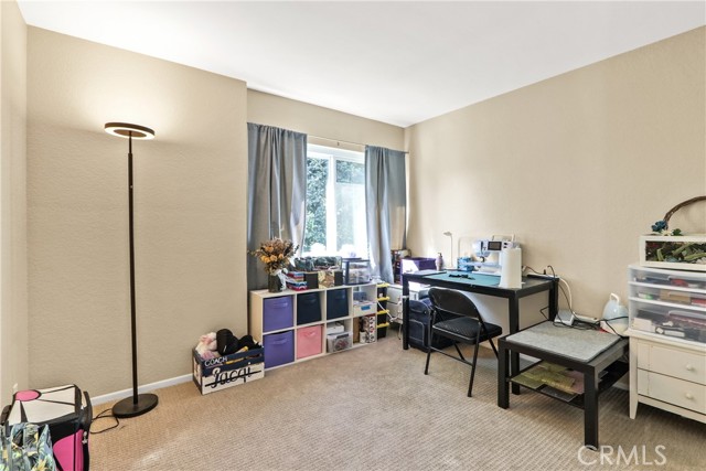 Detail Gallery Image 23 of 32 For 2000 W Palmyra Apt 29, Orange,  CA 92868 - 3 Beds | 2/1 Baths