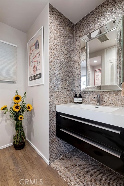 Detail Gallery Image 19 of 25 For 8374 Yucca Trl, Los Angeles,  CA 90046 - 4 Beds | 3/1 Baths