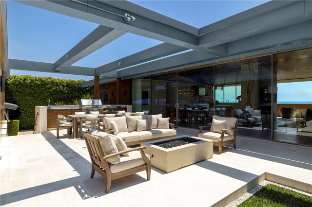 Detail Gallery Image 12 of 33 For 2538 Monaco Dr, Laguna Beach,  CA 92651 - 5 Beds | 5 Baths