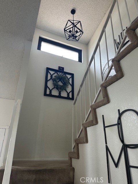 Detail Gallery Image 4 of 41 For 2311 Volya Ct, Colton,  CA 92324 - 4 Beds | 3/1 Baths