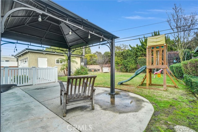 Detail Gallery Image 26 of 30 For 2354 Snowden, Long Beach,  CA 90815 - 3 Beds | 1 Baths