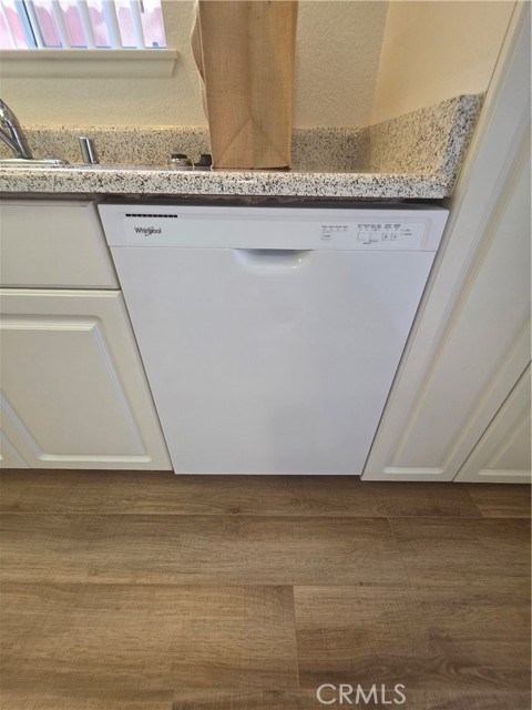Detail Gallery Image 12 of 28 For 7419 Butterfield Pl, Rancho Cucamonga,  CA 91730 - 3 Beds | 2/1 Baths