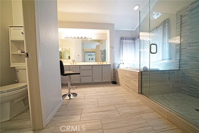 Detail Gallery Image 18 of 24 For 1820 Dawnridge Ct, Palmdale,  CA 93551 - 5 Beds | 3 Baths