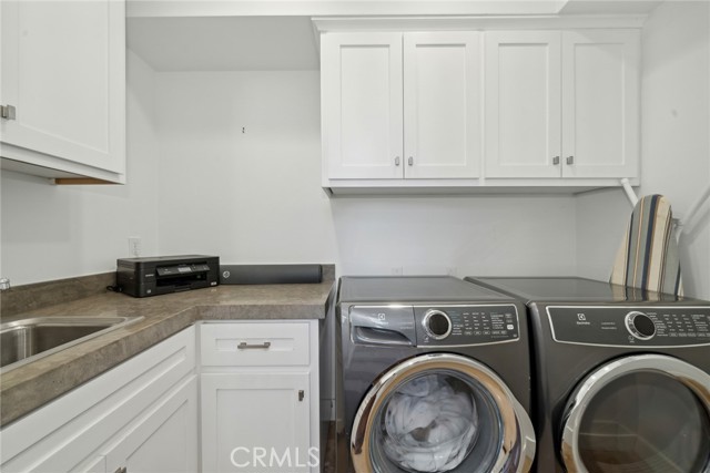 Detail Gallery Image 21 of 24 For 417 1/2 Poinsettia Ave, Corona Del Mar,  CA 92625 - 2 Beds | 2/1 Baths