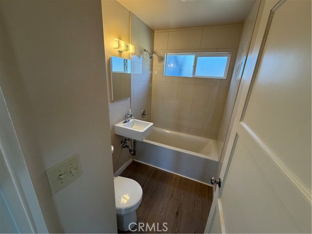 Detail Gallery Image 10 of 24 For 802 E Granada Ct, Ontario,  CA 91764 - 3 Beds | 1 Baths