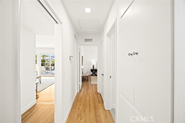 19558 E Dexter Street, Covina CA: https://media.crmls.org/medias/62f0008e-750b-4fc0-8ad9-039311aaa975.jpg