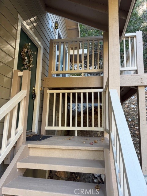 Detail Gallery Image 26 of 34 For 301 Canyon Crest, Lake Arrowhead,  CA 92352 - 3 Beds | 2 Baths