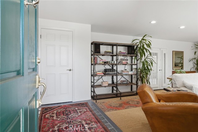 Detail Gallery Image 12 of 61 For 27843 Parker, Castaic,  CA 91384 - 2 Beds | 2 Baths